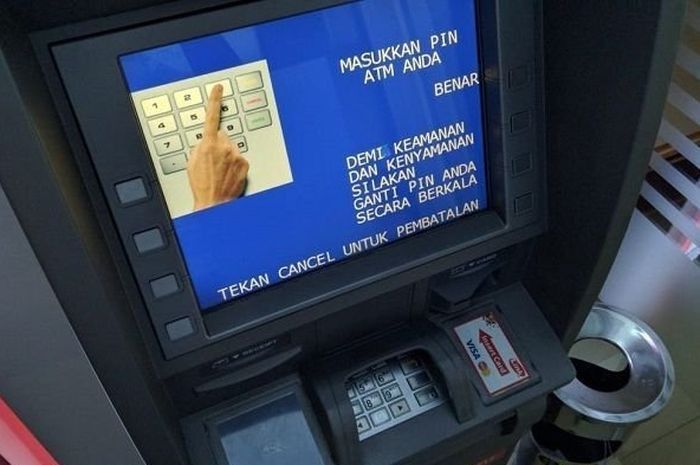 Maling pemula bobol ATM