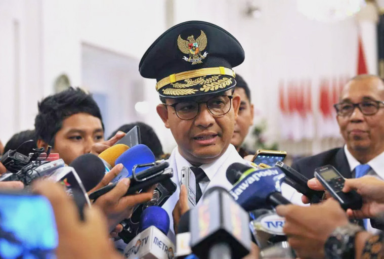 Anies Basweda takziyah penyapu jalan