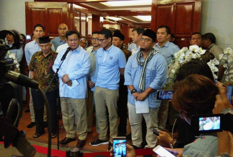 Amien Rais Bersaksi untuk Ratna