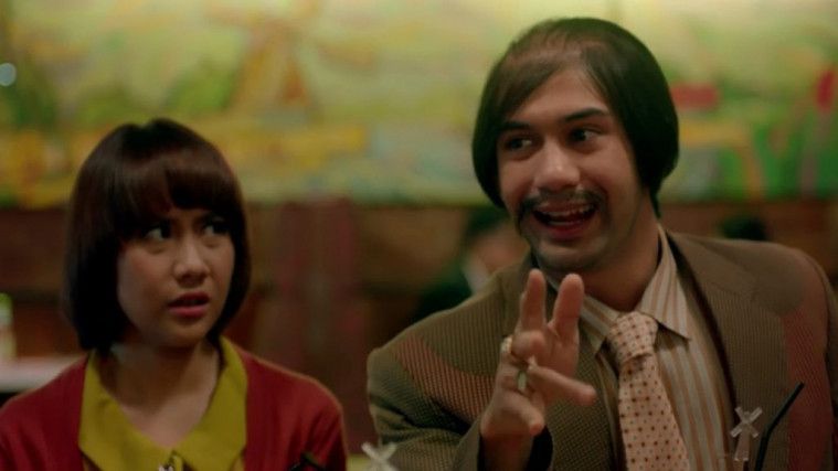 Film indonesia komedi Cek Toko Sebelah