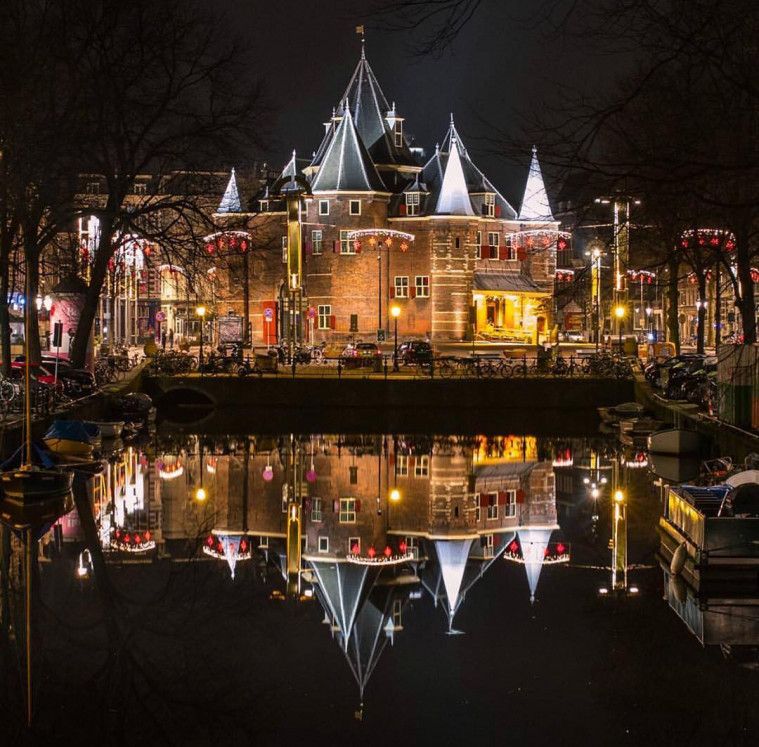  Wisata  di Belanda  yang Nggak Mengecewakan Pengunjungnya