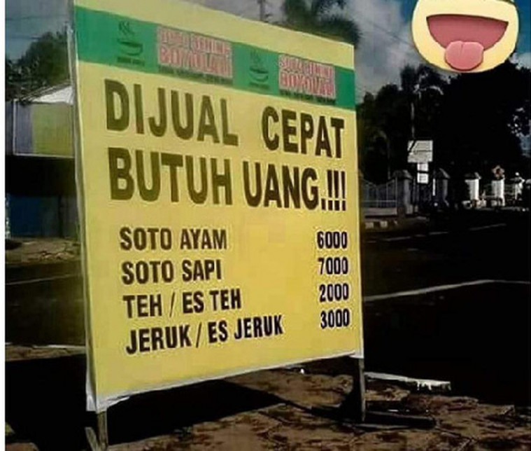 Kelakukan kocak saat jualan