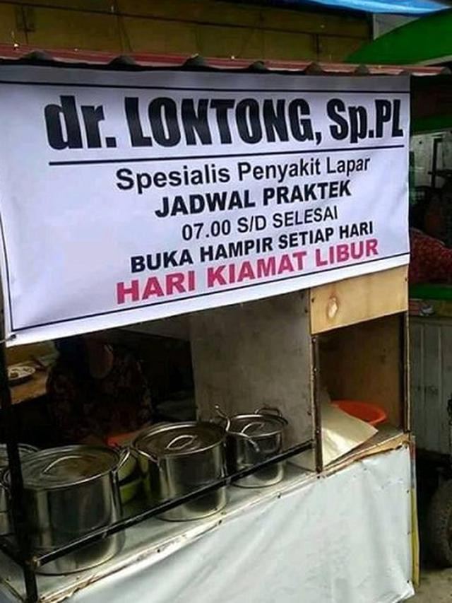 Kelakukan kocak saat jualan