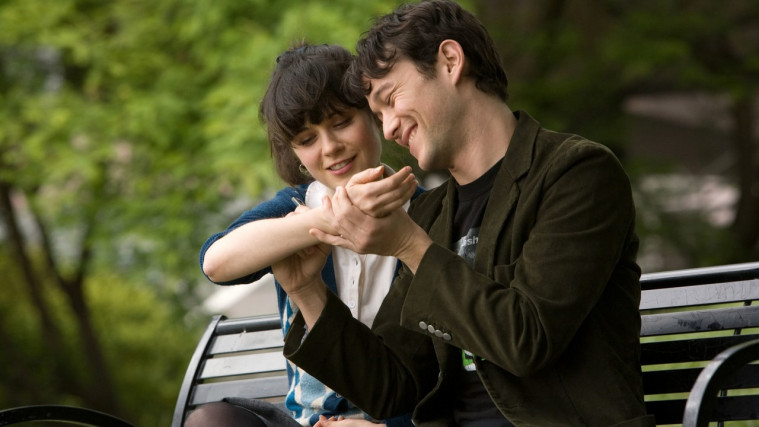 10 Film Romantis yang Mengajarkan Untuk Move On Dari Masa Lalu