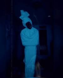9 Fakta Menarik tentang Pocong, Hantu Tersukses di Indonesia!