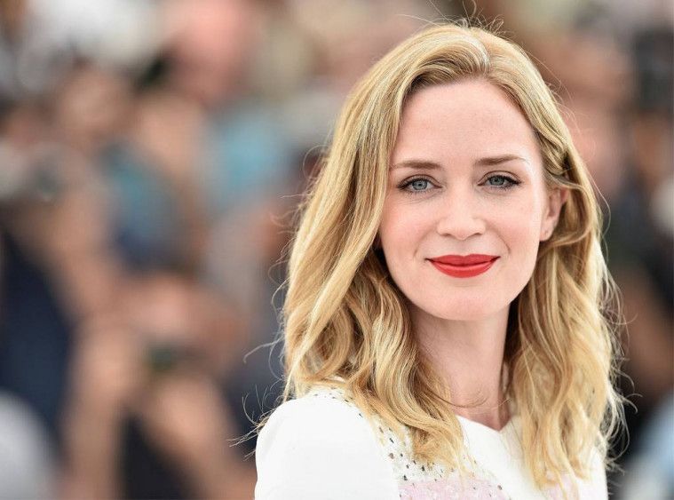 Aktor Mahal Bayaran Tertinggi Emily Blunt