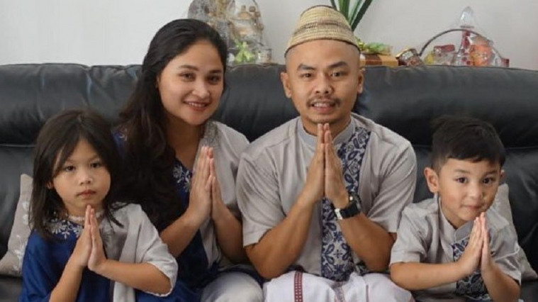 Ingin Bersama Saat Ramadan Anak Wendi Cagur Rela Bobol Celengan Agar Sang Ayah Tak Bekerja