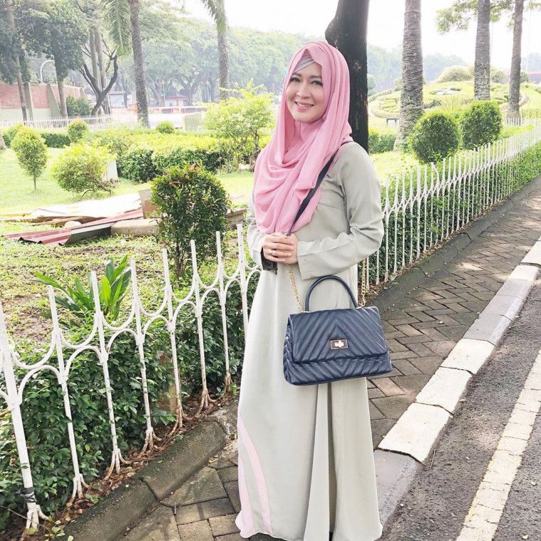 Melahirkan tanpa suami