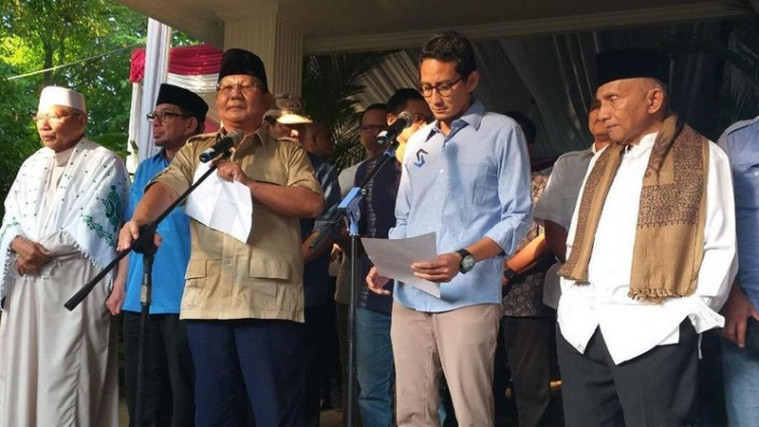 Prabowo Jenguk Pendukung 02 Yang Jadi Korban Kerusuhan 22 Mei