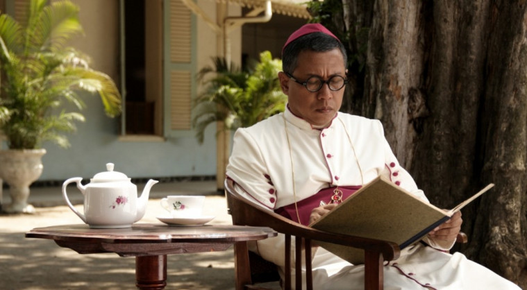 peran beda agama