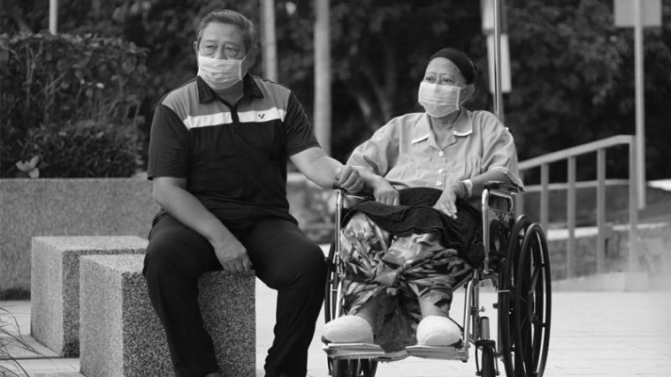 Ani Yudhoyono meninggal dunia
