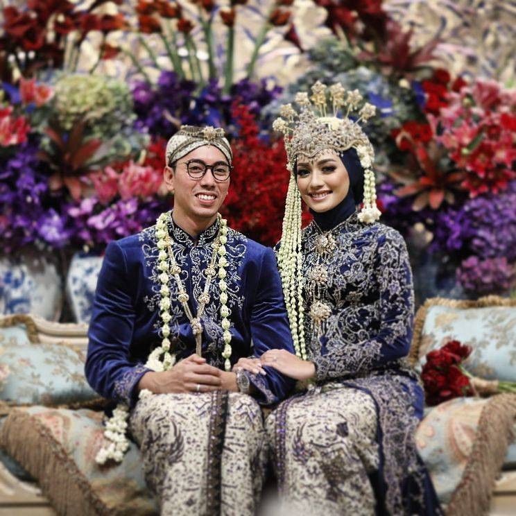 Baju Orang Tua Pengantin Adat Sunda