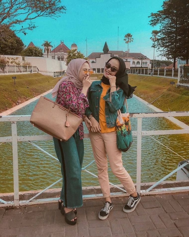 wisata benteng di indonesia