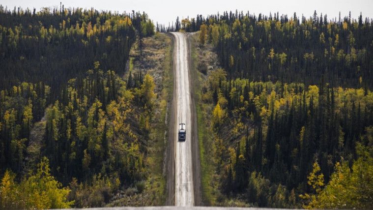 The world's most extreme roads