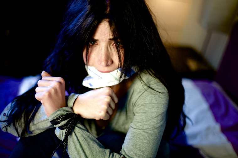 Mon, perdagangan orang, china