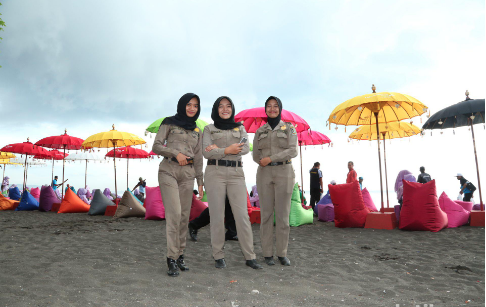 Pantai Syariah Banyuwangi