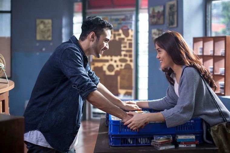 25 Film Romantis Indonesia Terbaik Tentang Percintaan Remaja 