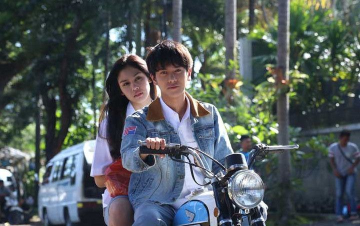 25 Film Romantis Indonesia Terbaik Tentang Percintaan Remaja 