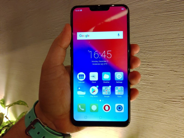 rekomendasi hp realme terbaik Realme kelebihan kekurangan 3gb
spesifikasinya gadgetren f1s octa processor launch pakmobizone