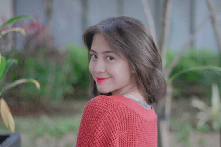 Adhisty Zara