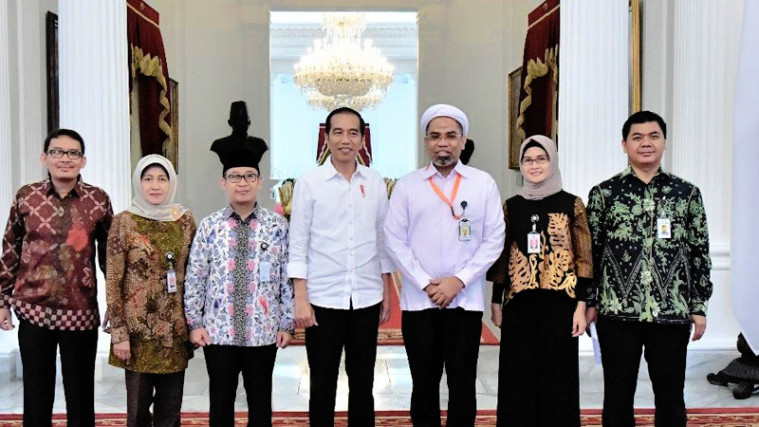 Ngabalin Tanggapi Rencana Penggalangan Dana Umat Untuk Rizieq