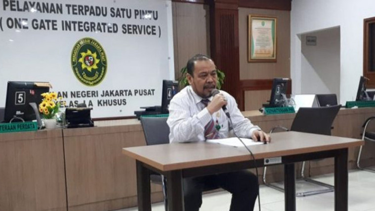 Pengacara Tomy Winata Serang Hakim Pakai Ikat Pinggang