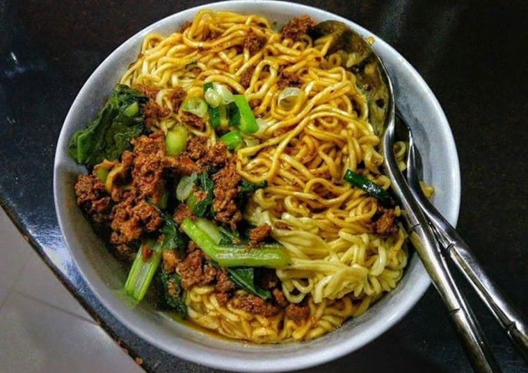 Photo how to Can  Making mie pangsit in Sibolga