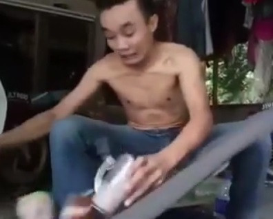 gara-gara kucing konten review makanan gagal total
