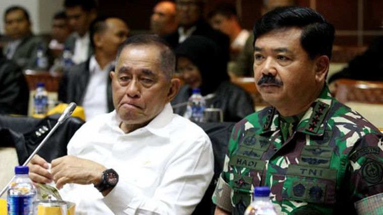 Menhan Siap Berhentikan Enzo Allie Jika Benar Terpapar HTI