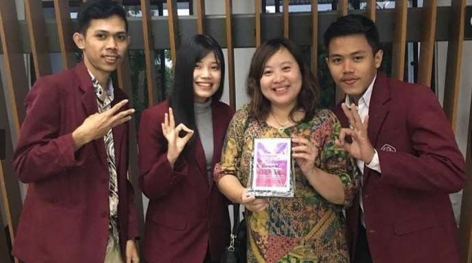 Wanita punya 13 gelar
