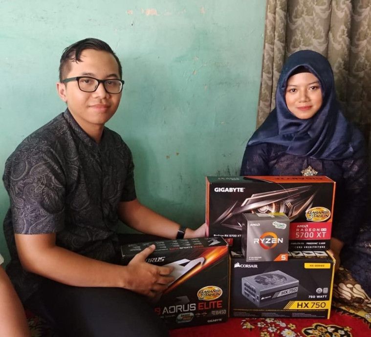 berikan perangkat pc saat lamaran
