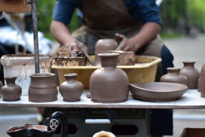 Warga India Gunakan Piring Tanah  Liat  Buat Sajikan Makanan