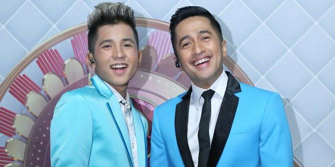 Jirayut vs AgnezMo vs Ariel