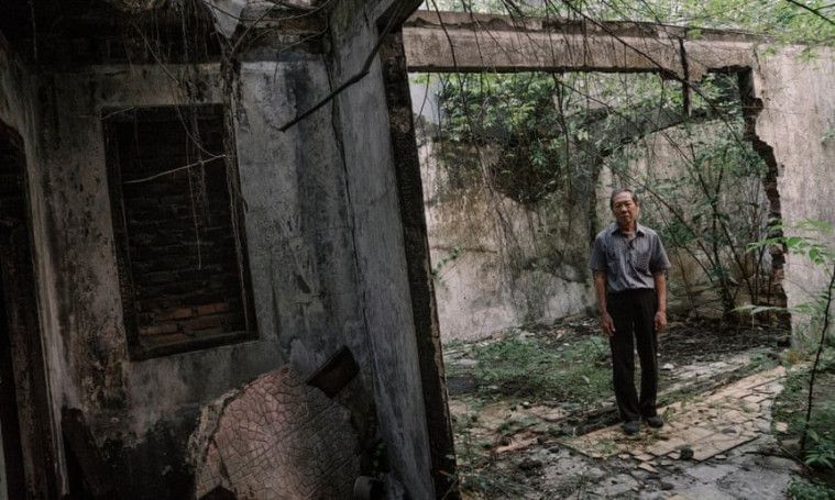 5 Kampung Dedemit Ini Dekat Dengan Permukiman Warga, Lho!