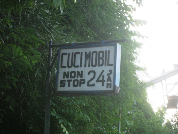 Cuci mobil 24 jam