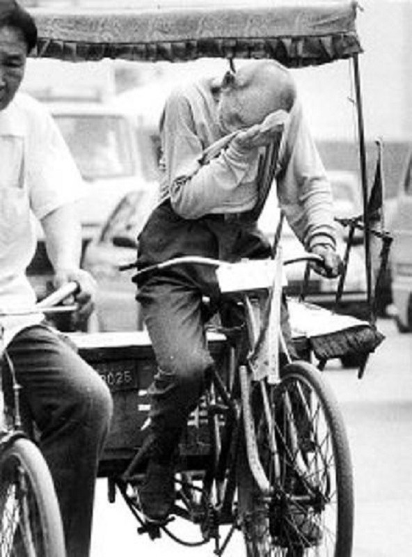 Dia dikenang sebagai pahlawan hingga saat ini.