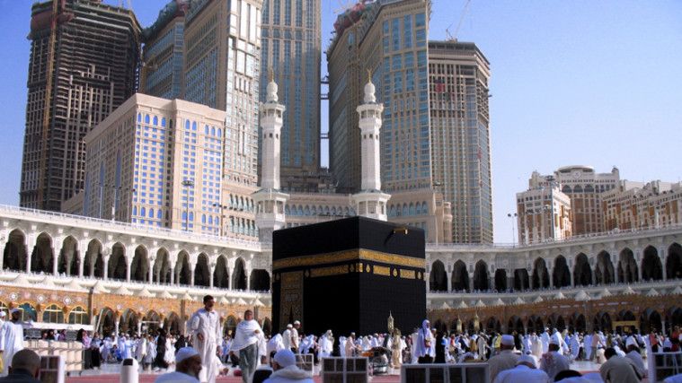 Serba-serbi Umroh Backpacker