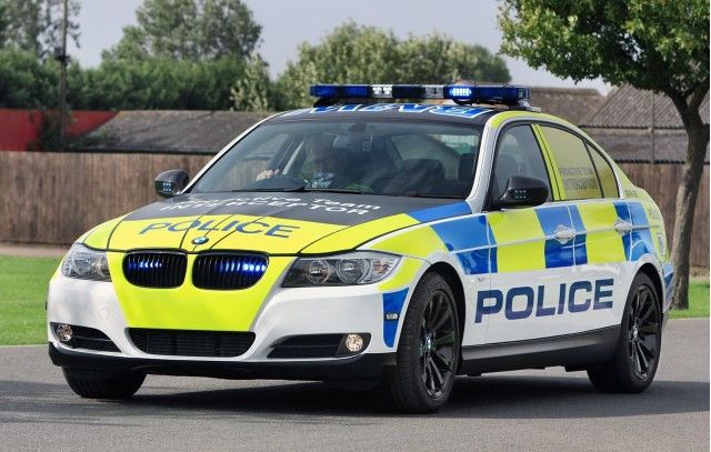 Kumpulan mobil polisi di dunia