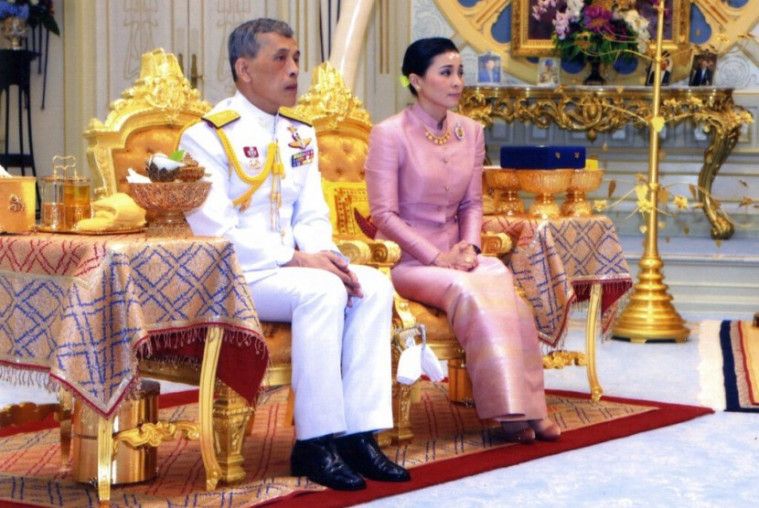 Sineenat Wongvajirapakdi