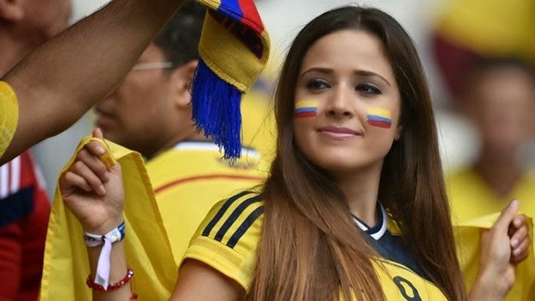 Deretan Gadis Cantik Dalam Piala Dunia 2014