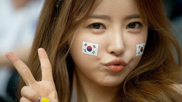 Deretan Gadis Cantik Dalam Piala Dunia 2014