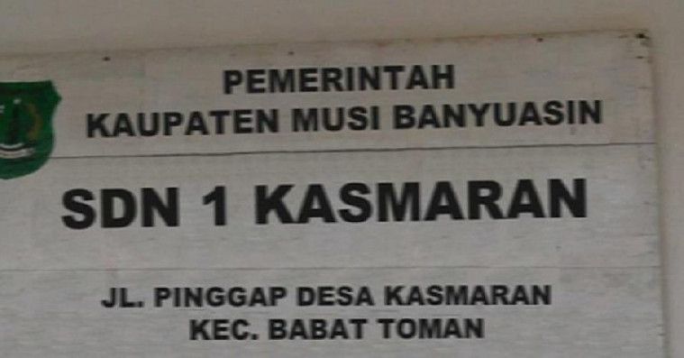 Kocak, 10 Nama Sekolah Ini Ngocok Perut Abis!