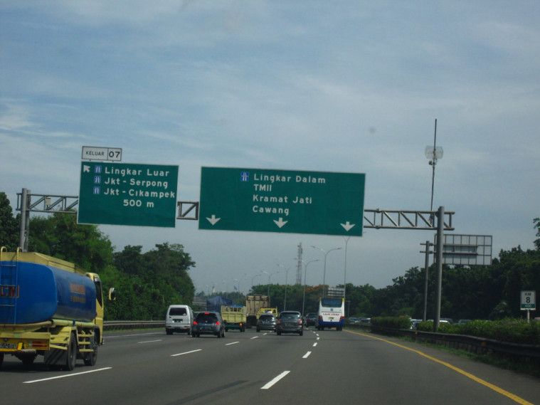 Ilustrasi Jalan Tol