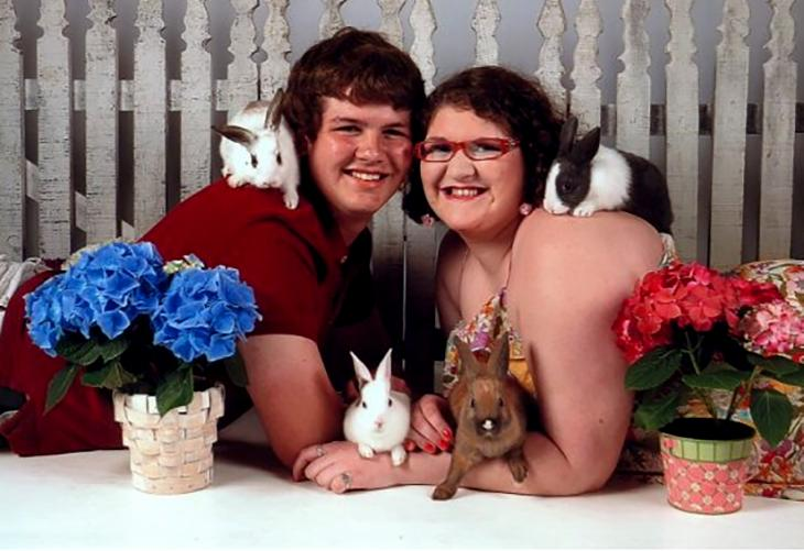 Niat Mau Tampil Keren, Foto Prewedding Ini Hasilnya Malah Bikin Ngakak!