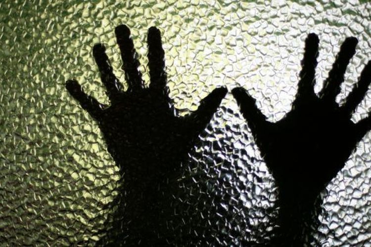 Pria ditangkap karena coba perkosa mahasiswi