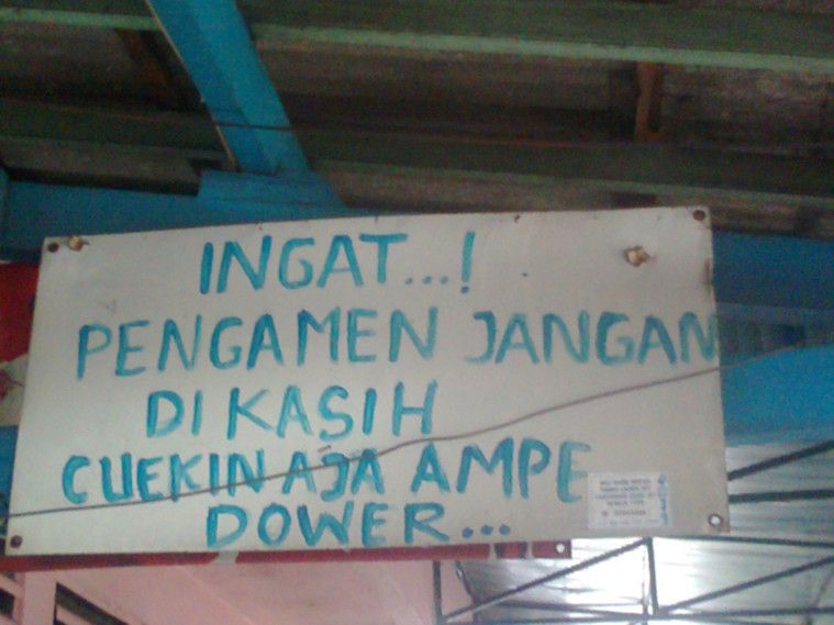 Himbauan dilarang ngamen