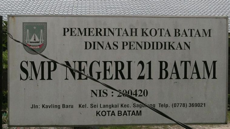 Tolak Hormat Bendera dan Nyanyi Indonesia Raya, 2 Siswa SMP Dikeluarkan!