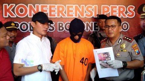 Janda dibunuh kekasihnya yang masih pelajar