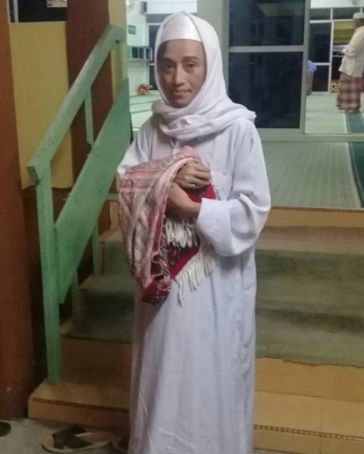 Waria ini tobat setelah mimpi tertabrak truk