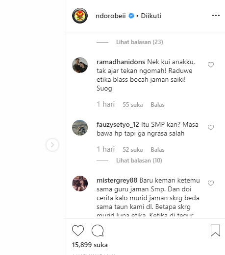 Siswi ajak guru berduel